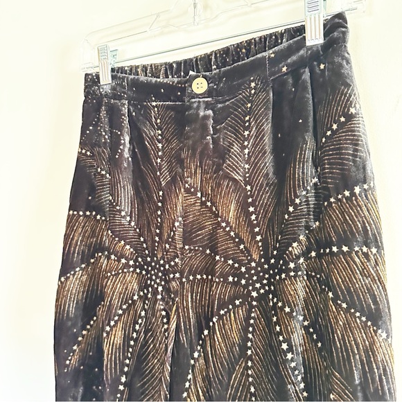 Anthropologie FARM Rio Printed Velvet Pants - Picture 7 of 9